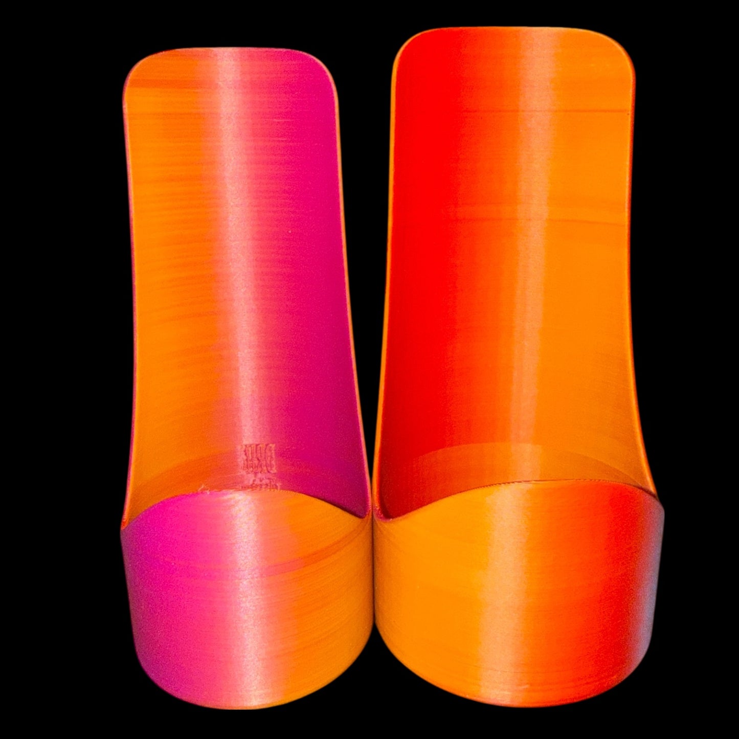 ✨😊✨ MYSTERY COLOR “DRINKY thing” in three different sizes ✨😊✨ These colors are absolutely incredible, check out the pictures. Fun and unique gift!